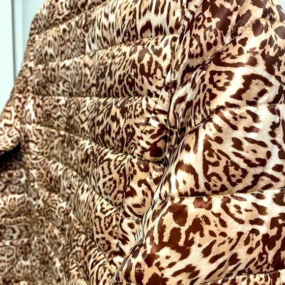 2/$30 💥 Dynamite leopard print jacket size XS - Picture 10 of 14